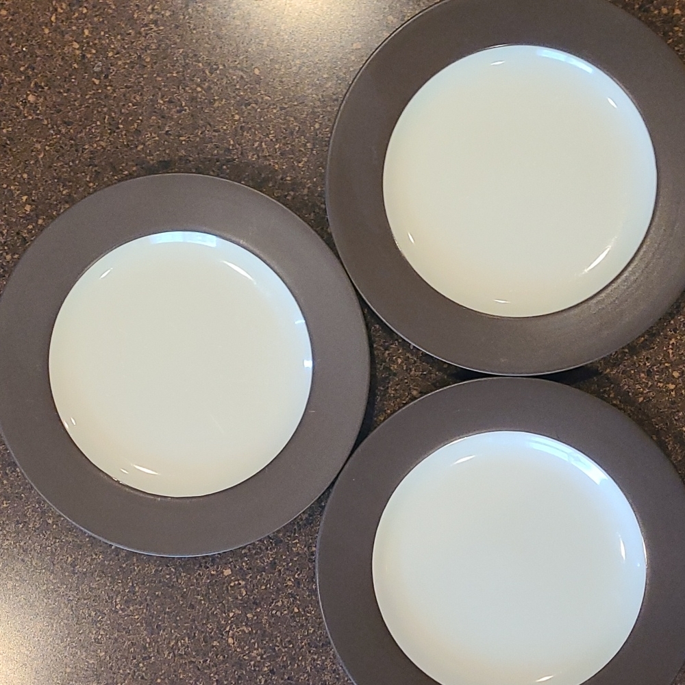 Noritake Colorwave Chocolate salad plate set